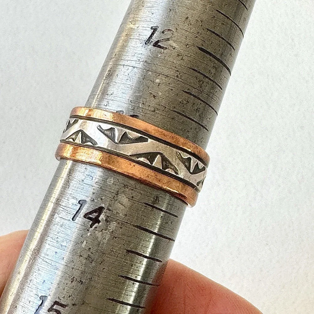 Mens Navajo Sterling Copper Wedding Band Sz‎ 13 Ring Signed Secatero Native Amer